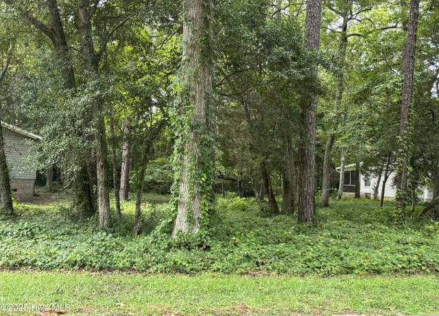 Property at 3395 Marina Dr SE, Bolivia, NC 28422
