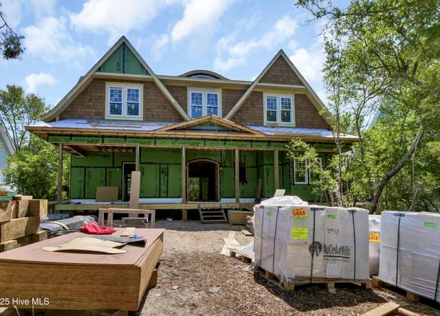 Property at 548 Chicamacomico Way, Bald Head Island, NC 28461, 4 beds, 4.5 baths
