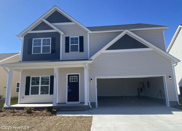 Property at 704 Oleander Dr, Greenville, NC 27858, 3 beds, 2.5 baths
