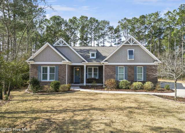Property at 104 Fishermans Cv, Sneads Ferry, NC 28460, 3 beds, 2 baths
