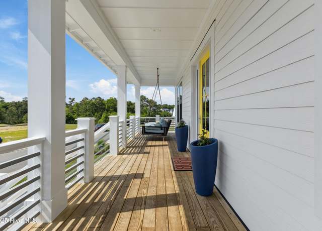 Property at 729 Waterstone Dr, Wilmington, NC 28411, 6 beds, 4 baths