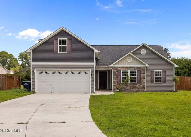 Property at 106 Ironwood Ct, Jacksonville, NC 28546, 4 beds, 2.5 baths