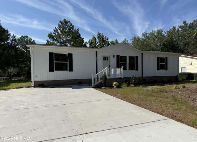 Property at 1112 Thrush Ct, Carolina Shores, NC 28467, 3 beds, 2 baths