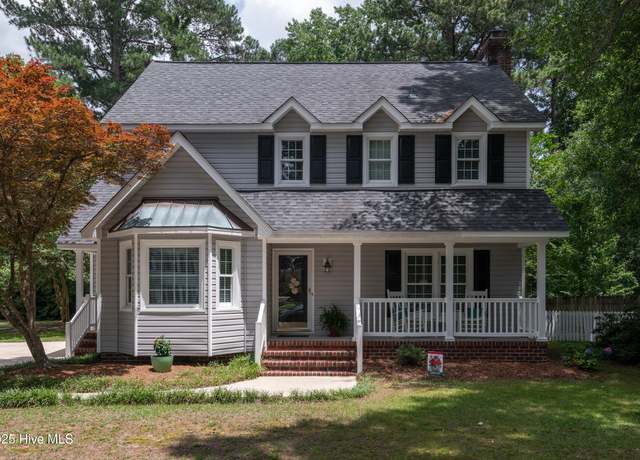 Property at 3305 Cadenza St, Greenville, NC 27858, 3 beds, 2.5 baths