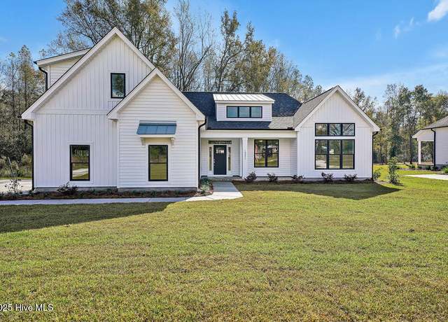 Property at 11187 Ashton Rd, Burgaw, NC 28425, 4 beds, 3 baths
