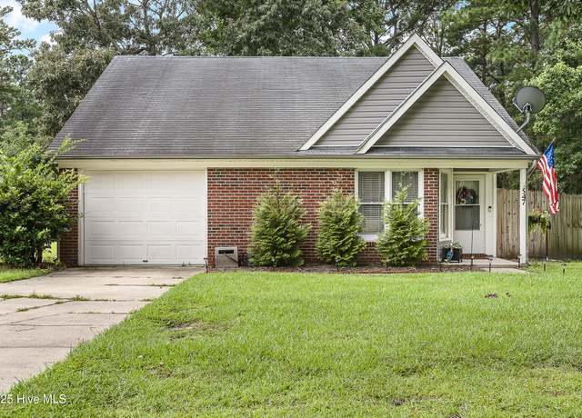 Property at 547 Shadowridge Rd, Jacksonville, NC 28546, 2 beds, 2 baths