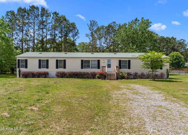 Property at 2951 Lone Tree Ct, Leland, NC 28451, 4 beds, 2 baths