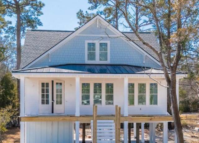 Property at 329 NE 61st Street St, Oak Island, NC 28465, 6 beds, 3.5 baths