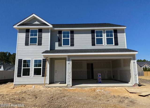 Property at 2236 Roadster Pony Ln, Hope Mills, NC 28348, 4 beds, 2.5 baths