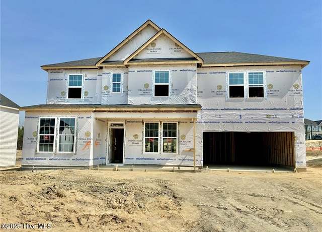 Property at 136 Steeple Rdg, Cameron, NC 28326, 5 beds, 3 baths