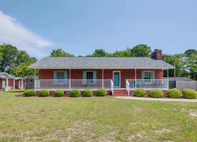 Property at 138 Cherokee Trl, Wilmington, NC 28409, 3 beds, 2 baths