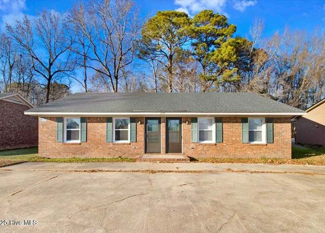 Property at 1706 Snowden Dr SE, Wilson, NC 27893, 4 beds, 2 baths