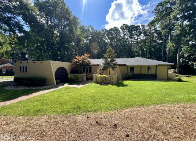Property at 212 Wilshire Blvd N, Wilson, NC 27893, 3 beds, 3 baths