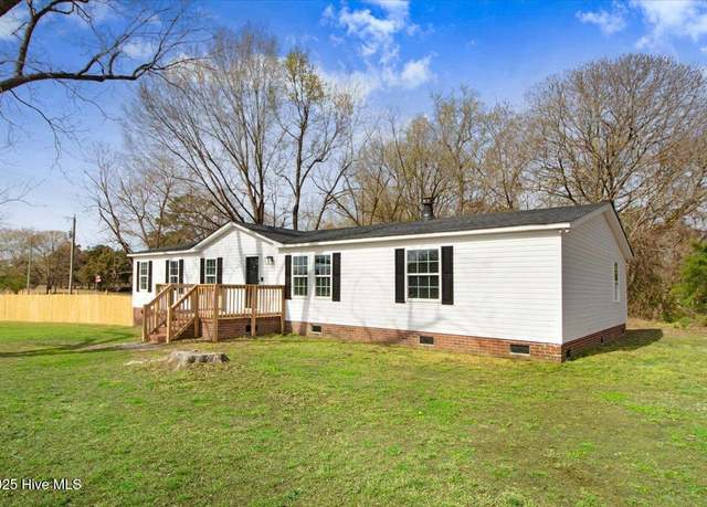 Property at 551 Mount Carmel Church Rd, Pikeville, NC 27863, 3 beds, 2 baths