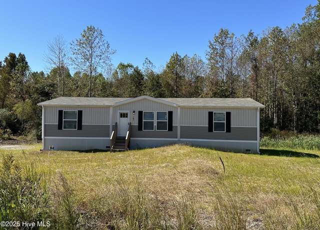 Property at 825 Mcnair Rd, Plymouth, NC 27962, 3 beds, 2 baths