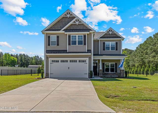 Property at 100 Weatherstone Ct, Pikeville, NC 27863, 4 beds, 2.5 baths