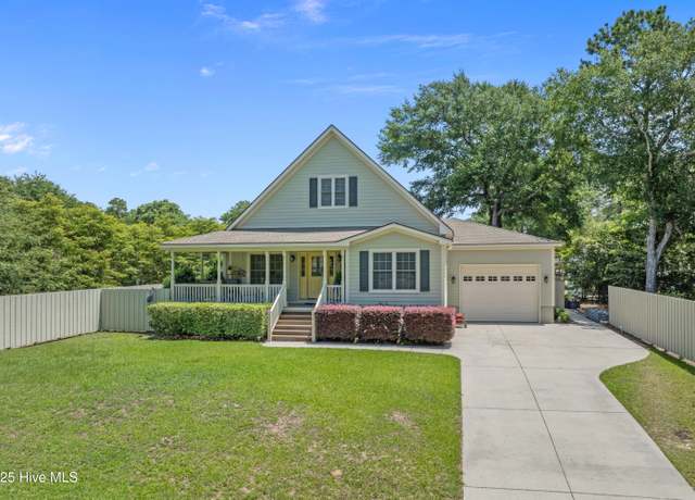Property at 1729 Oak St SW, Ocean Isle Beach, NC 28469, 3 beds, 3 baths