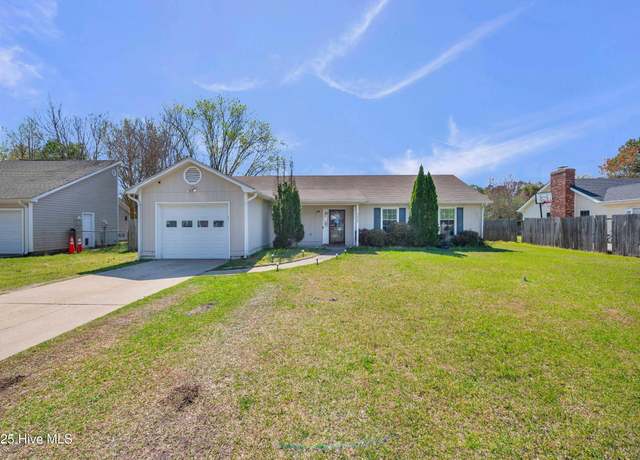 Property at 2455 Saddleridge Dr, Midway Park, NC 28544, 3 beds, 2 baths