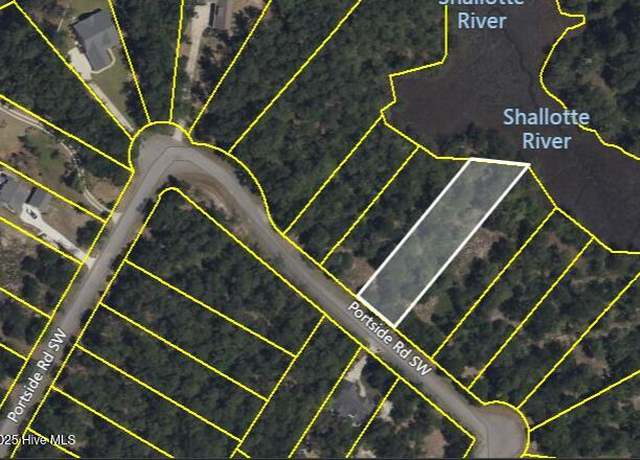 Property at 3306 Portside Dr SW, Supply, NC 28462