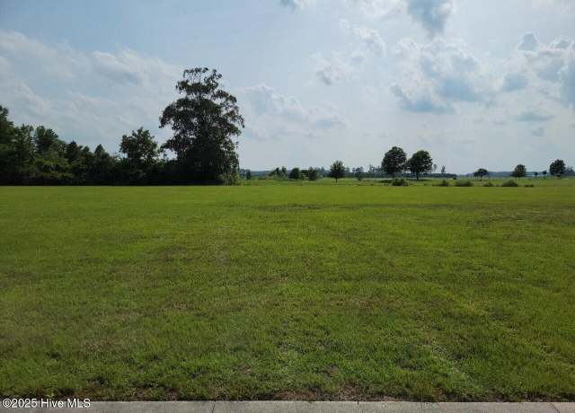 Property at 111 /113 Majestic Cir, Merry Hill, NC 27957