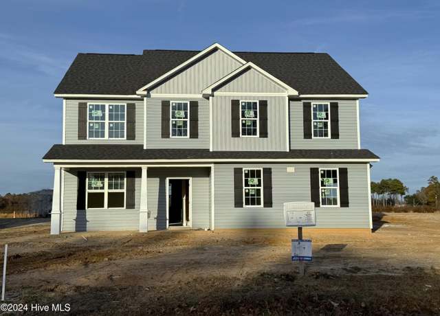 Property at 3535 Arabia Rd, Raeford, NC 28376, 4 beds, 2.5 baths