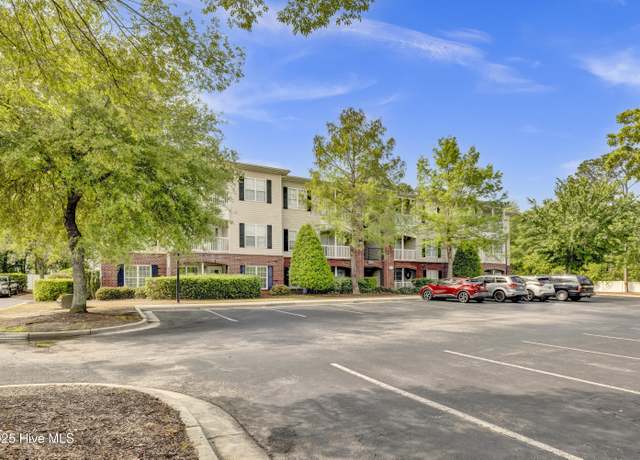 Property at 2834 Bloomfield Ln Unit 104, Wilmington, NC 28412, 2 beds, 2 baths
