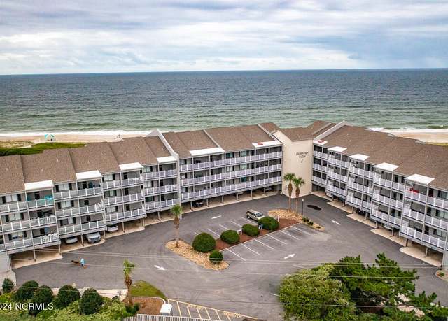Property at 2111 W Fort Macon Rd #140, Atlantic Beach, NC 28512, 3 beds, 2.5 baths