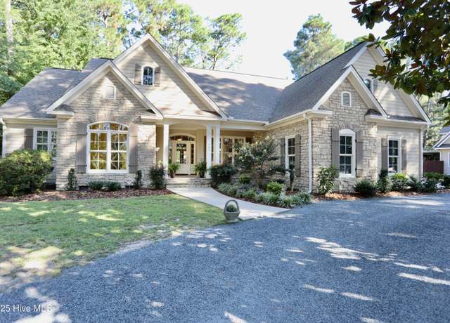 Property at 380 Grove Rd, Southern Pines, NC 28387, 5 beds, 3 baths