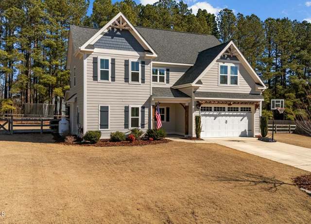 Property at 655 Cromwell Ct, Carthage, NC 28327, 4 beds, 3 baths