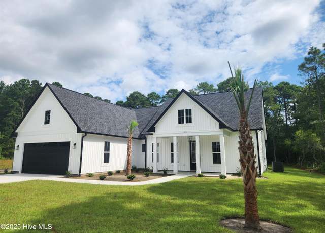 Property at 220 Boundary Loop Rd NW, Calabash, NC 28467, 3 beds, 2 baths