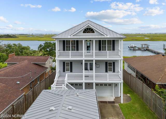 Property at 1629 Kings Landing Rd, Hampstead, NC 28443, 3 beds, 3.5 baths