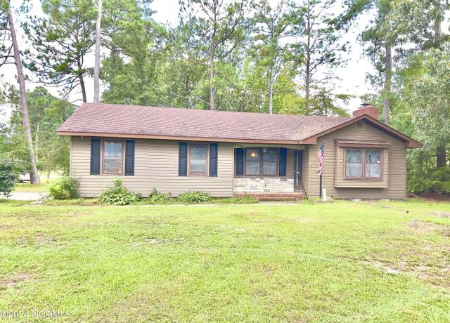 Property at 12540 Pineview Dr, Laurinburg, NC 28352, 3 beds, 2 baths