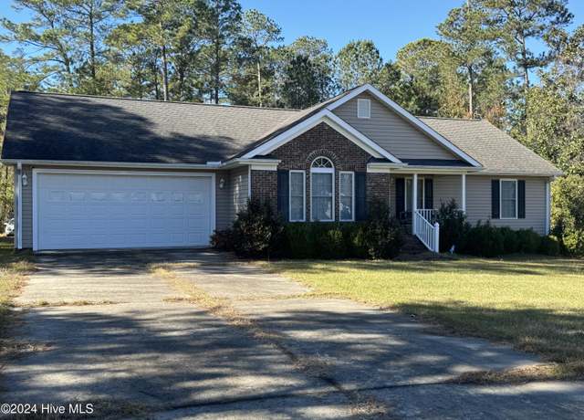 Property at 107 Switch Rd, Hamlet, NC 28345, 3 beds, 2 baths