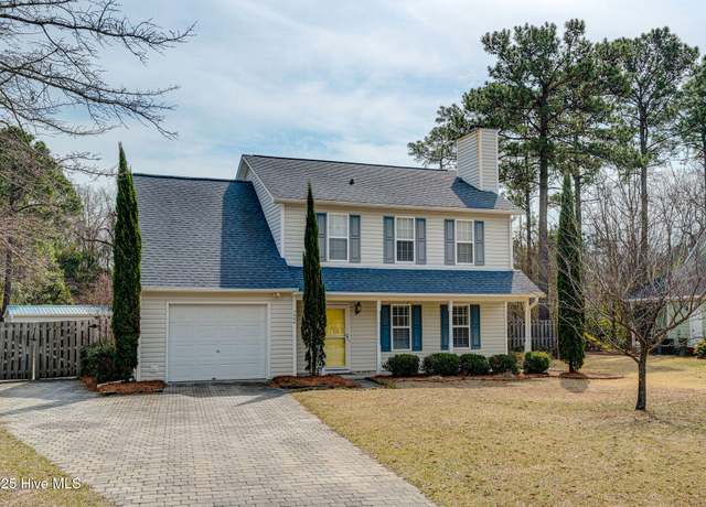 Property at 7406 Heartwood Pl, Wilmington, NC 28411, 4 beds, 2.5 baths