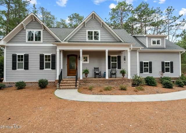 Property at 123 Pinyon Cir, Pinehurst, NC 28374, 4 beds, 3.5 baths