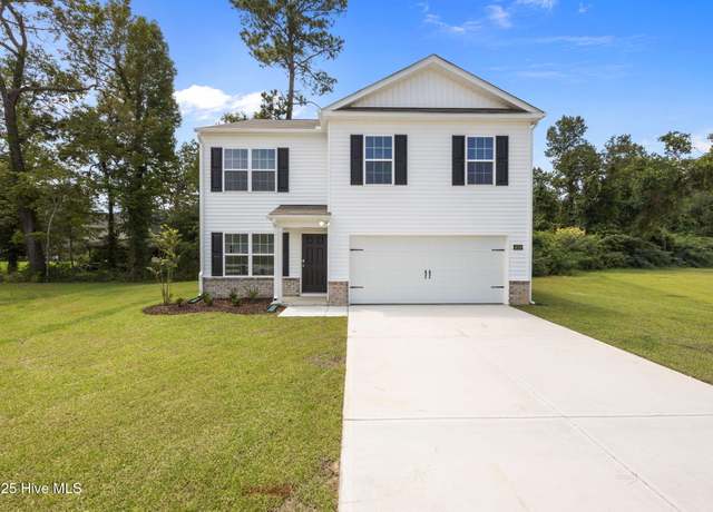 Property at 4016 Emerald Vw, New Bern, NC 28560, 4 beds, 2.5 baths
