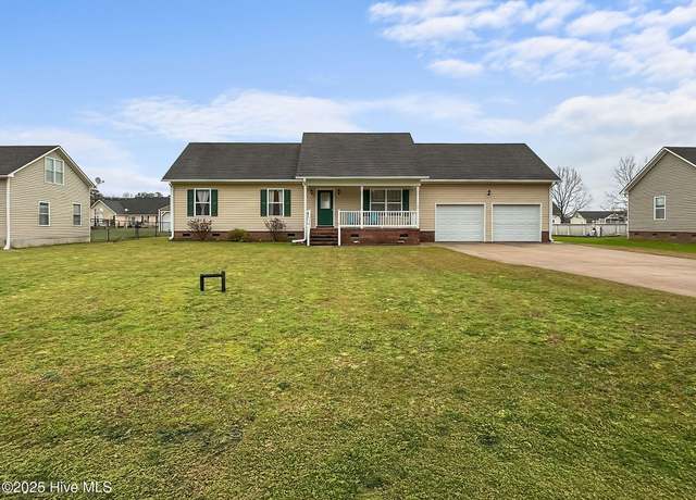 Property at 196 Riverwood Dr, Hertford, NC 27944, 3 beds, 2 baths