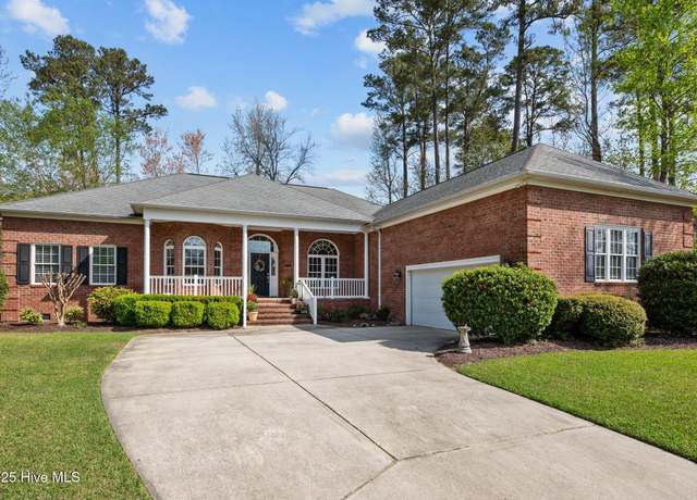 Property at 105 Neuse Dr, Chocowinity, NC 27817, 3 beds, 3 baths
