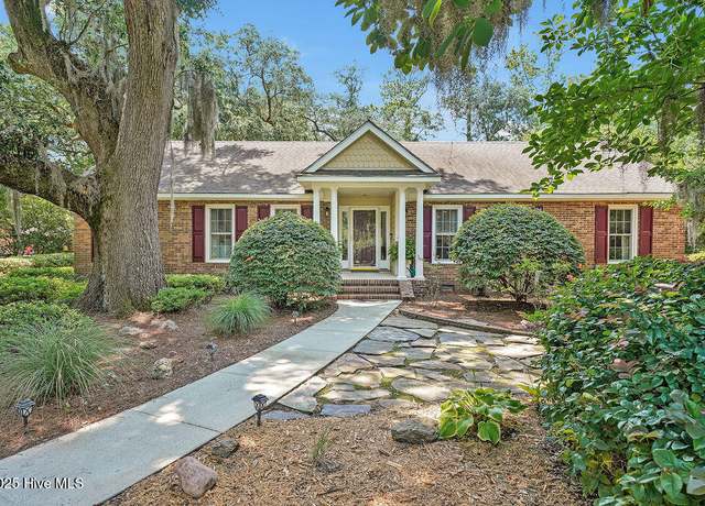 Property at 693 River Rd SE, Leland, NC 28451, 3 beds, 3.5 baths