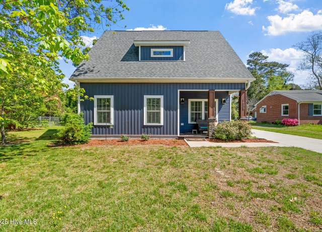 Property at 1608 Forrest Dr, Elizabeth City, NC 27909, 3 beds, 2 baths