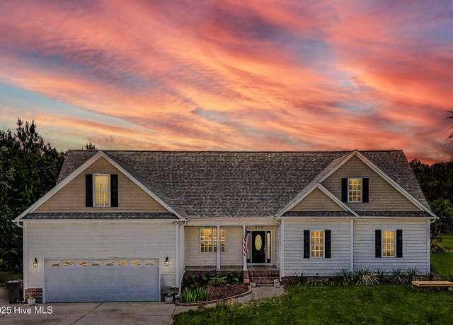 Property at 358 Folkstone Rd, Holly Ridge, NC 28445, 3 beds, 3 baths