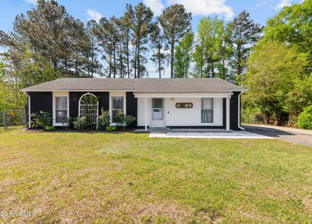 Property at 122 Keith Dr, Havelock, NC 28532, 3 beds, 1.5 baths