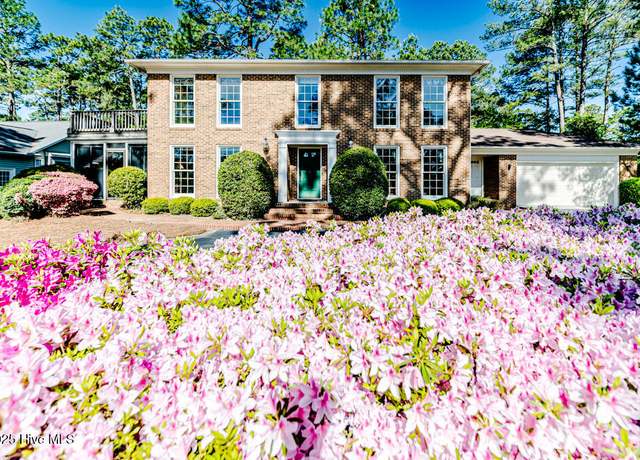 Property at 219 Pine Ridge Dr, Whispering Pines, NC 28327, 4 beds, 2.5 baths