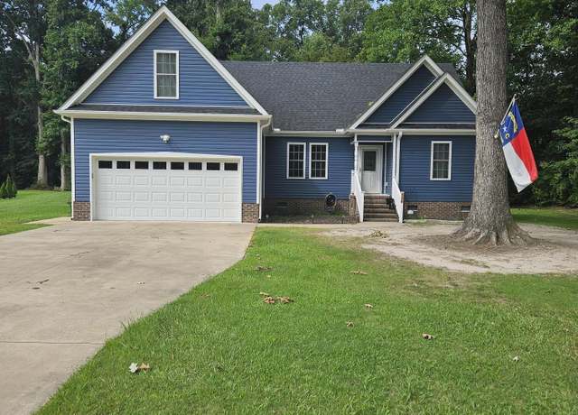 Property at 106 Poplar Cir, Hertford, NC 27944, 3 beds, 2 baths