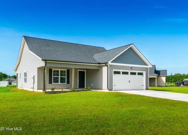 Property at 58 Hampton Way, Snow Hill, NC 28580, 3 beds, 2 baths