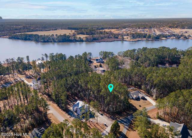 Property at 202 Shreveport Ct, Havelock, NC 28532