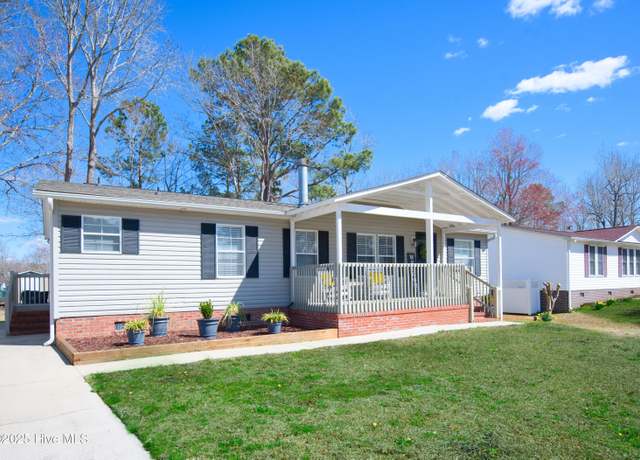 Property at 1084 Captains Ct, Calabash, NC 28467, 3 beds, 2 baths