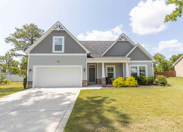 Property at 1410 Whitney Dr, Aberdeen, NC 28315, 4 beds, 3 baths