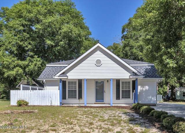 Property at 127 NW 19th St, Oak Island, NC 28465, 3 beds, 2 baths