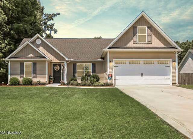 Property at 203 Shady Willow Ln, Jacksonville, NC 28546, 4 beds, 2 baths